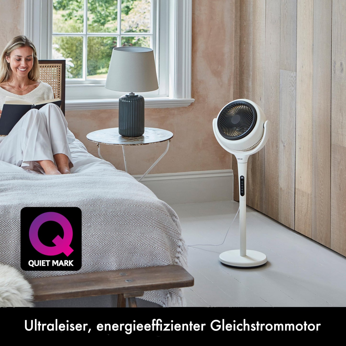 AirCraft Home Ventilator von Lume – Fernbedienung, LED-Hintergrundbeleuchtung, Timer, 3D-Oszillation, wandelbar von Sockel zu Schreibtisch, 3 Modi